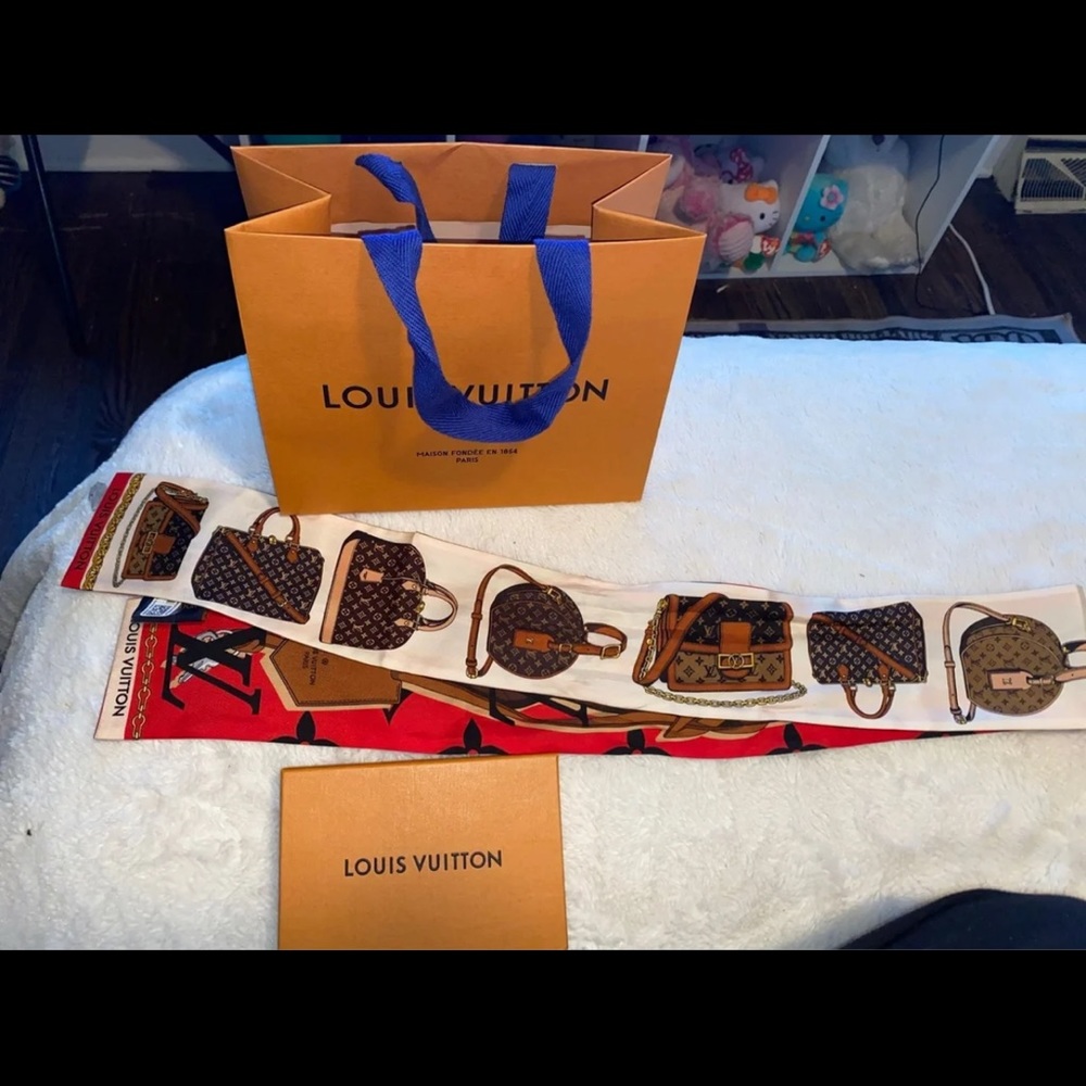 Louis Vuitton bandeau - Picture 1 of 3
